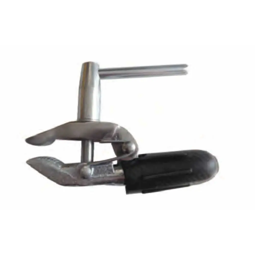 Screw Type Earth Clamp 1