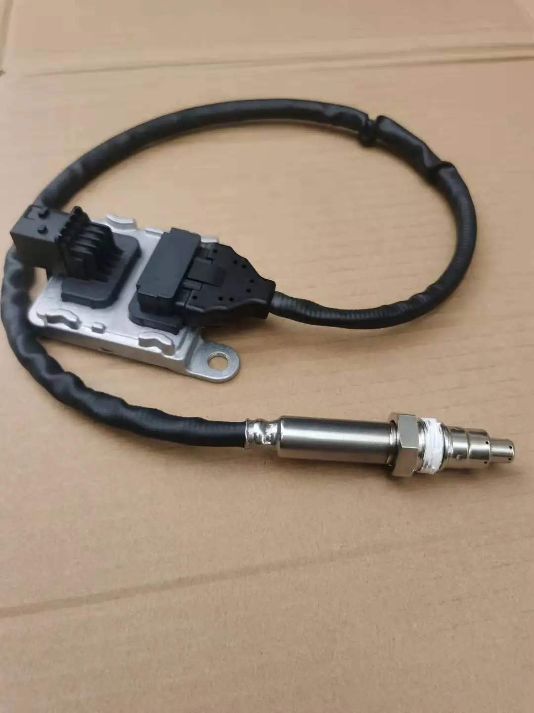 2006246 2006246Pe 5Wk96759c Nox Sensor Nox Nitrogen Oxide Sensor 12V 4 Pins For Daf 1