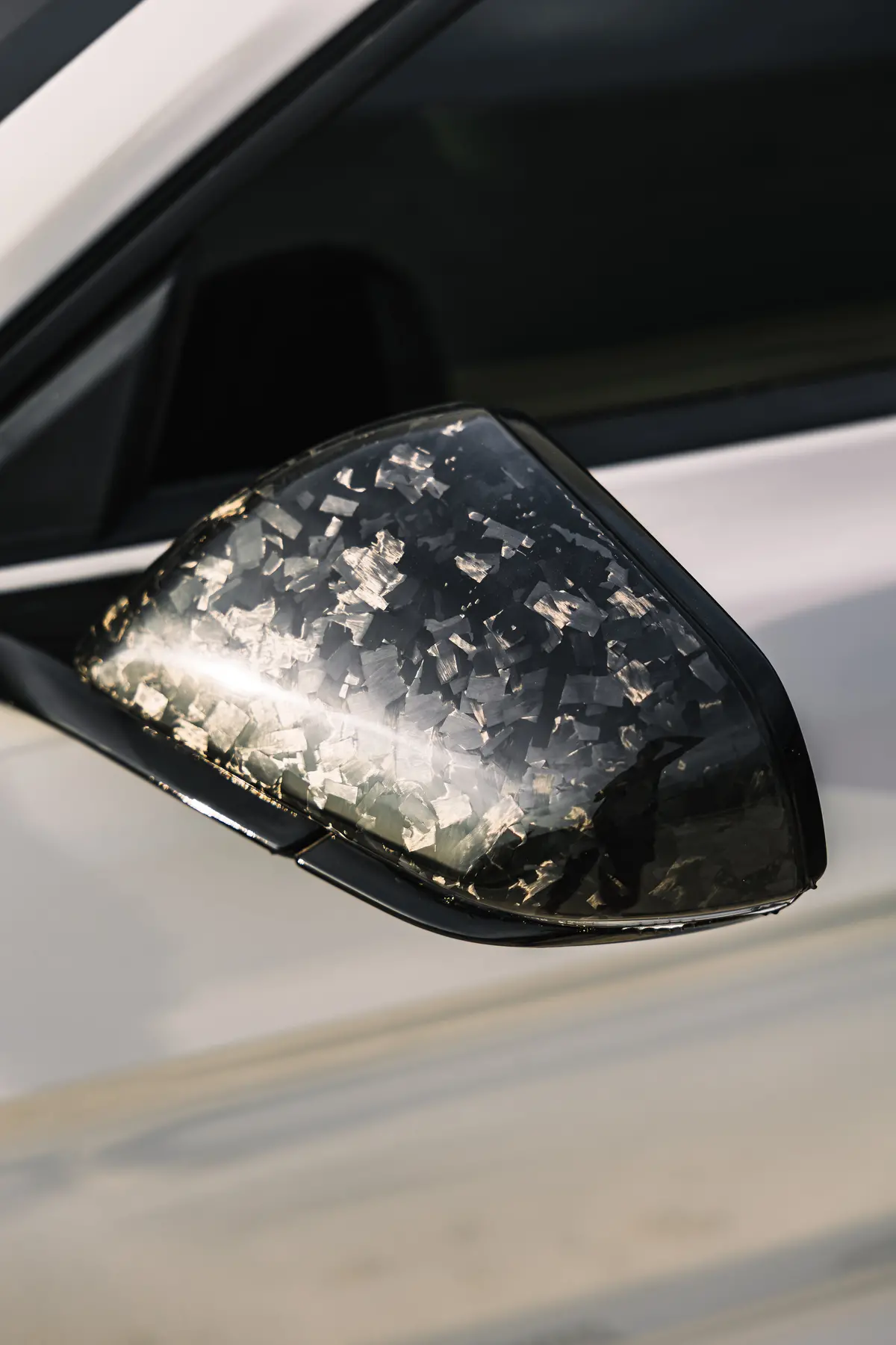 Dynacarbon™️ Carbon Side Mirror Covers Without Lane Assist For Ford Mustang 2015-2023 1