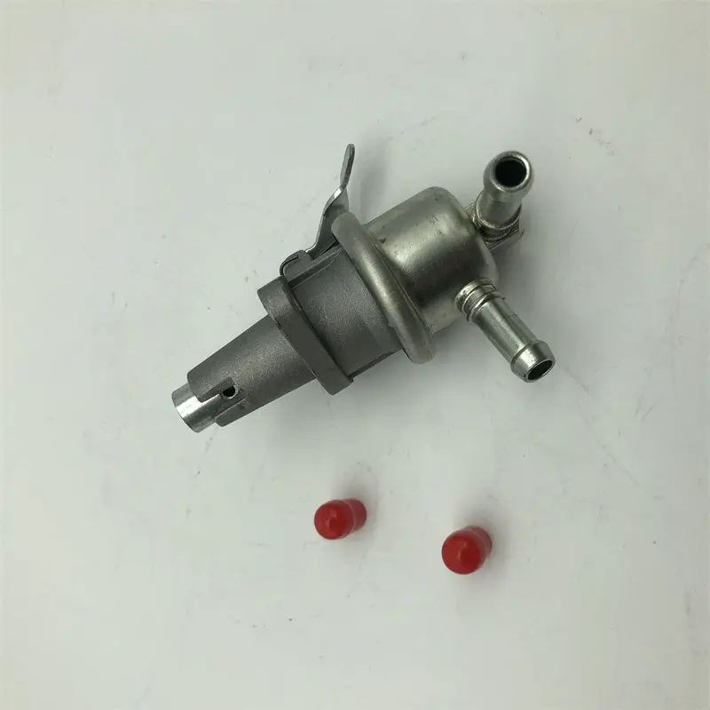 17539-52030 Fuel Pump Fits For Kubota V2403 V2203 D1403 D1503 D1703 D1803 V1903 V2003 Engine 2