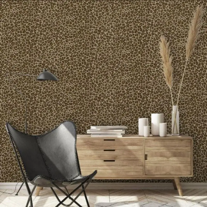 Paul Moneypenny Leopard Print Wallpaper 1