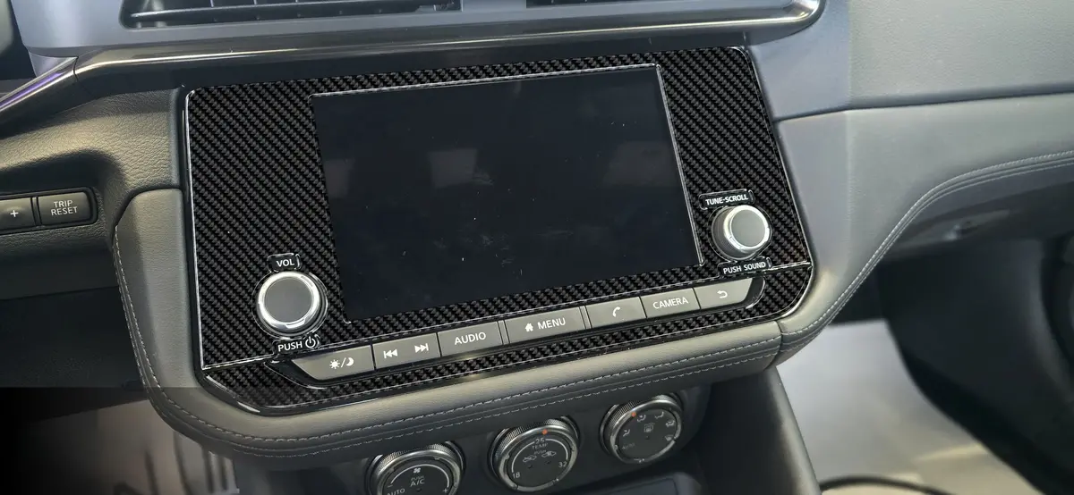Dynacarbon™️ Carbon Fiber Infotainment Screen Trim Nissan Z 2023-2026 2