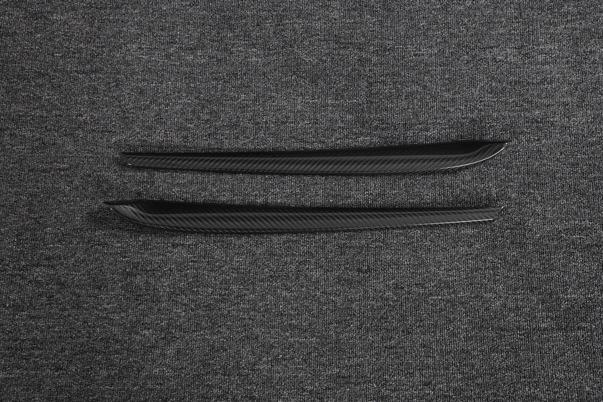 Dynacarbon™️ Carbon Door Moulding Trim For Tesla Model 3 2021-2023 1