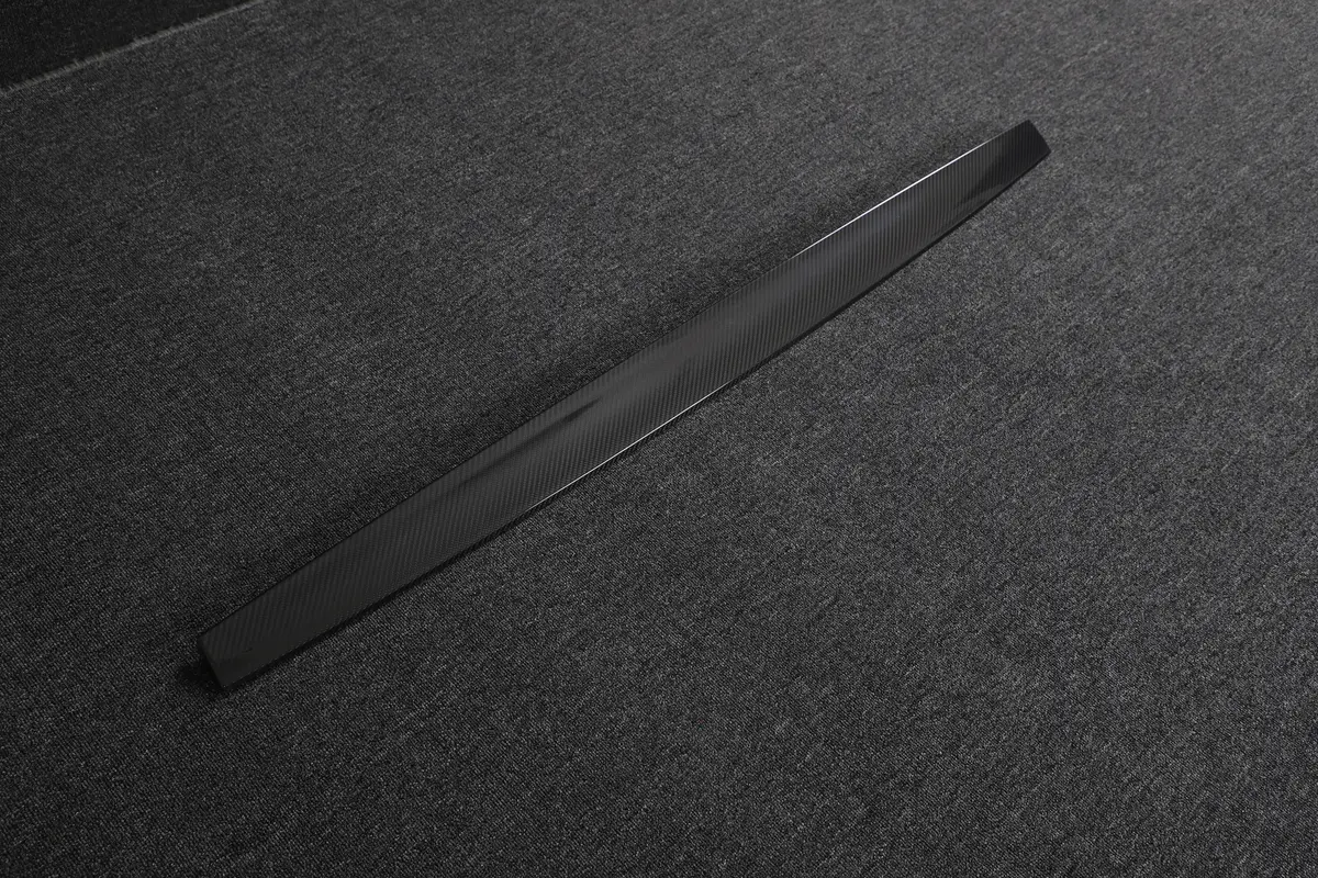 Dynacarbon™️ Carbon Dashboard Trim For Tesla Model 3 2021-2023 1