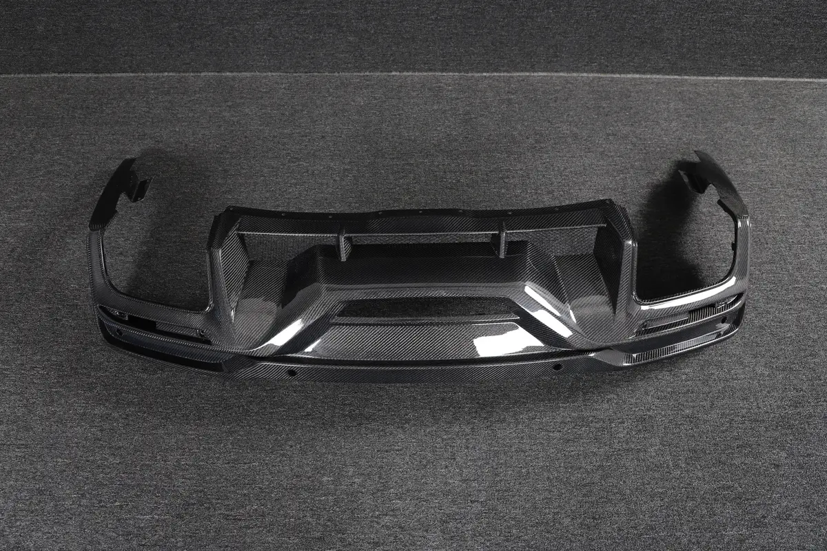 Dynacarbon™️ Carbon Rear Diffuser For Ford Mustang Dark Horse 2024-2026 1