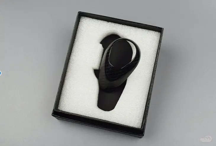 Dynacarbon™️ Carbon Fiber Gear Knob Cover Trim 3