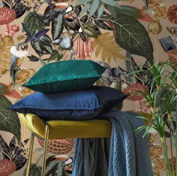 Wonderland Jungle Wallpaper Gold Sample 1