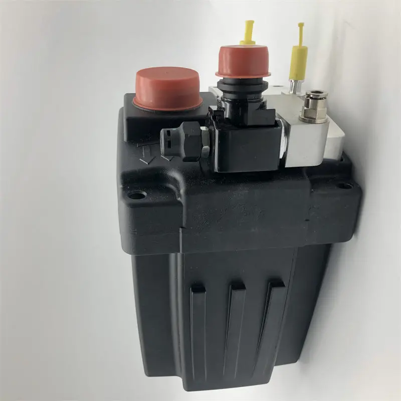 5273338 4931694 C1205710-Kw100 E5273338 Urea Pump Adblue Pump Fits For Daf Cummins 1