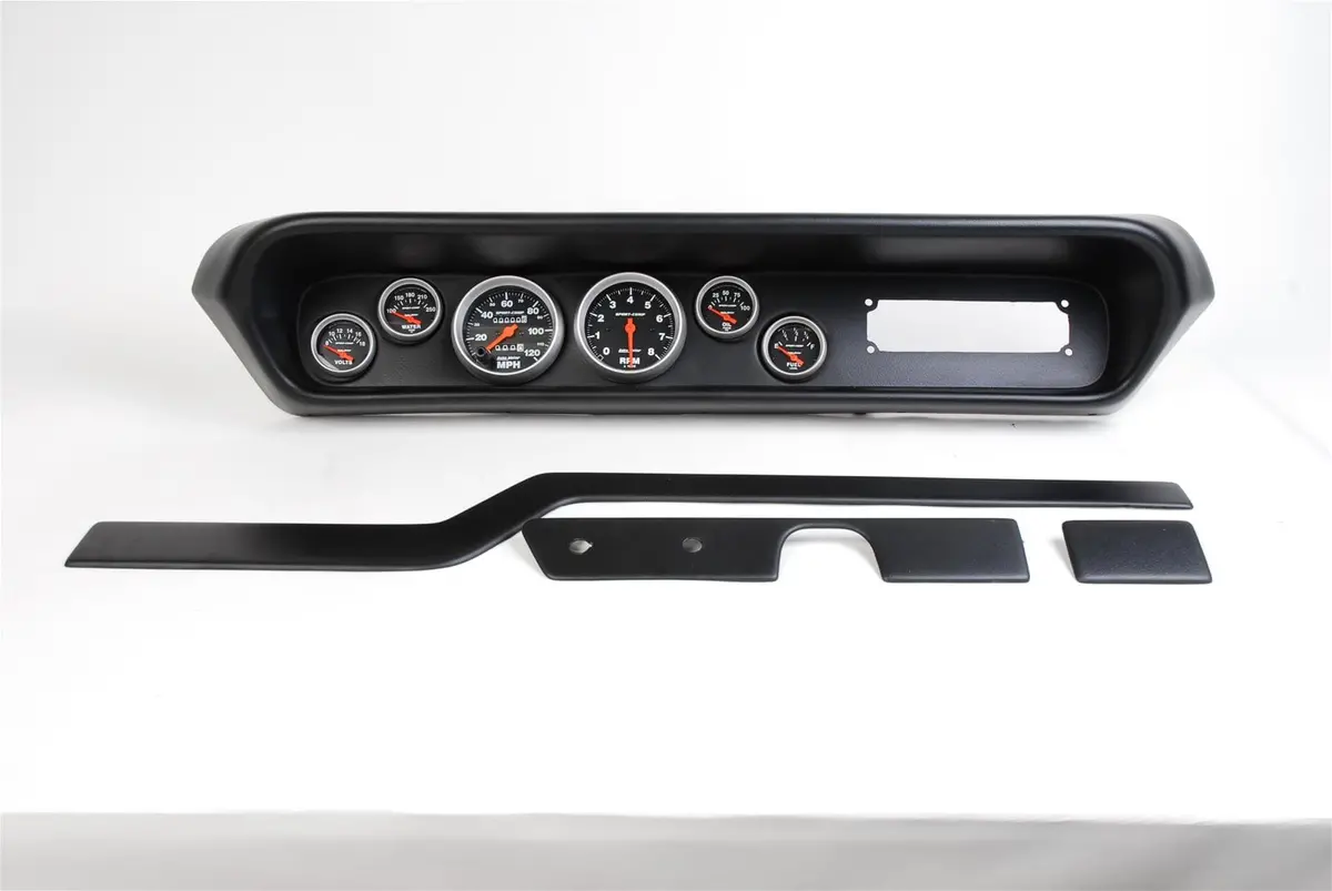 Classic Thunder Road Instrument Panel – Autometer Gauges, Custom Layout 1