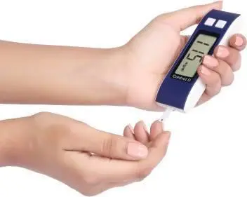 Control D Blood Glucose Monitor & Strips 1