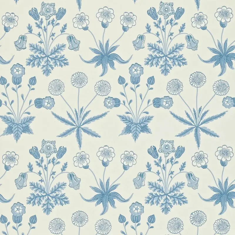 Morris & Co Daisy Wallpaper 3