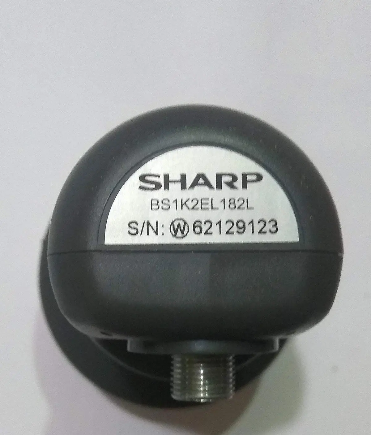 Sharp Universal Lnb For Satellite Dishes (Black) 1