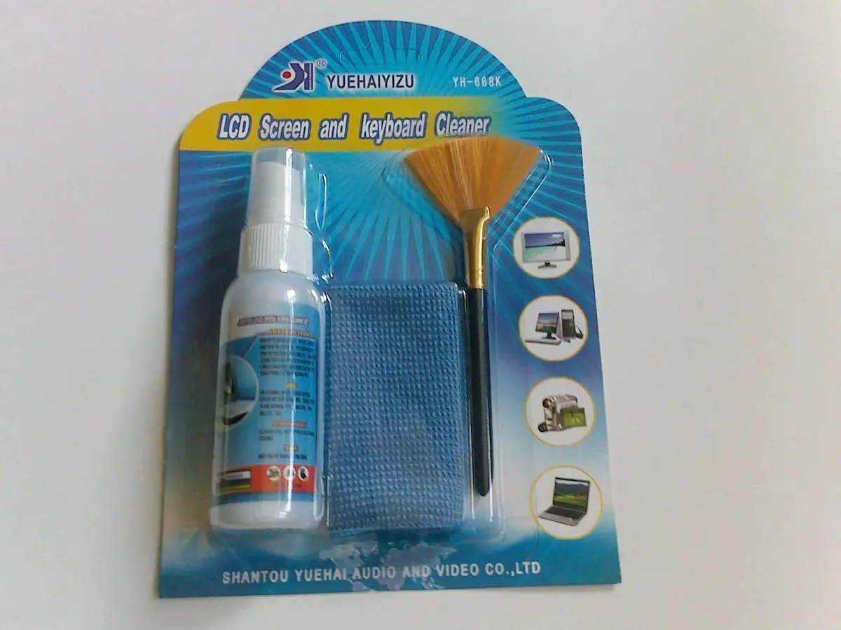 Lcd Screen And Keyboard Cleaner- Yh-668K Cleaning Three-Piece Blister Computer Cleaning Kit 1