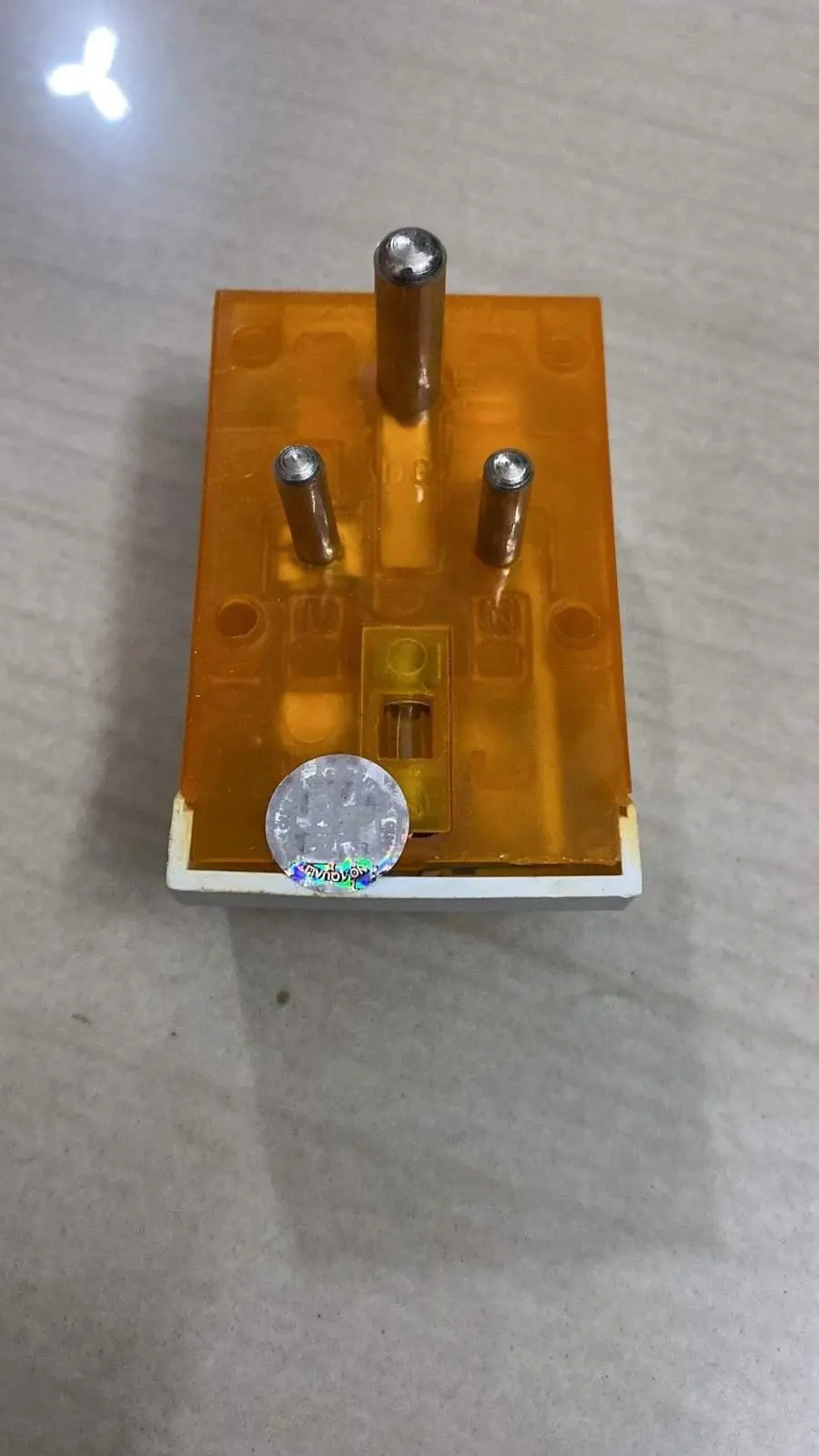 Dealsplant 3 Pin Mini Multi Usage Worldwide Adaptor 1