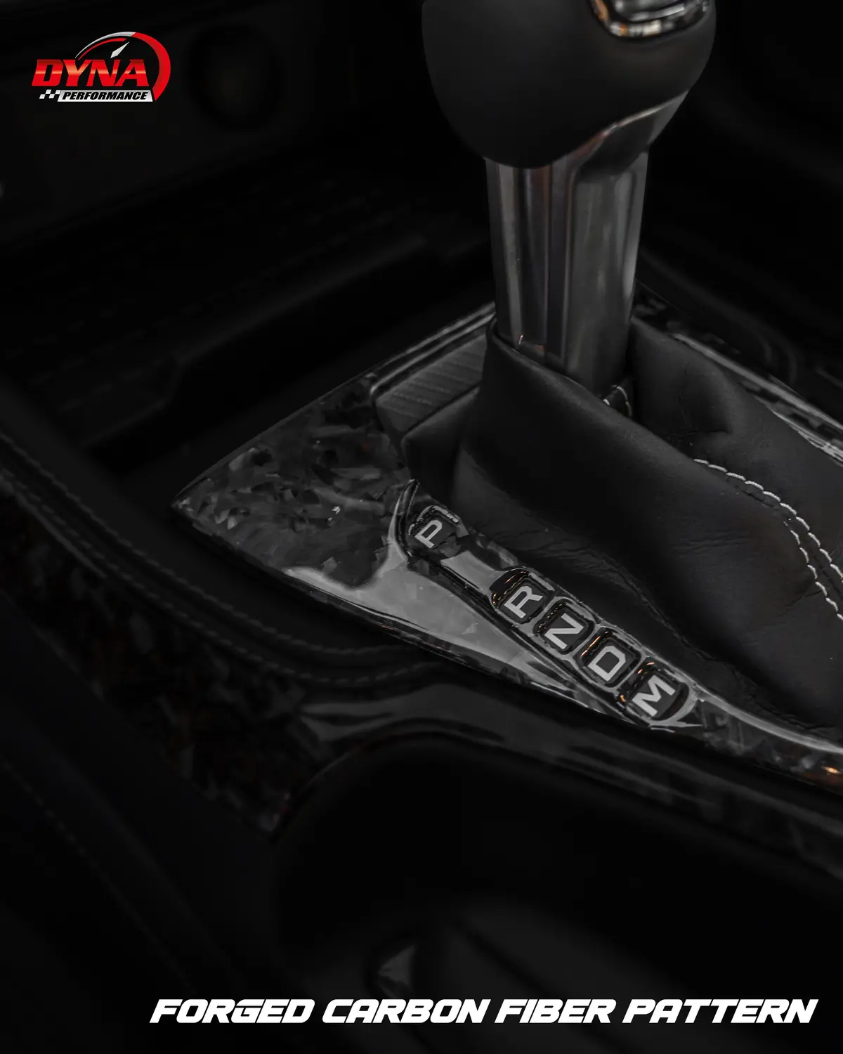 Dynacarbon™ Carbon Lhd Shifter Plate For Ford Mustang 2024-2026 1