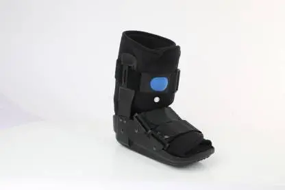 Tynor  Walker Boot Air - Short D-52 1